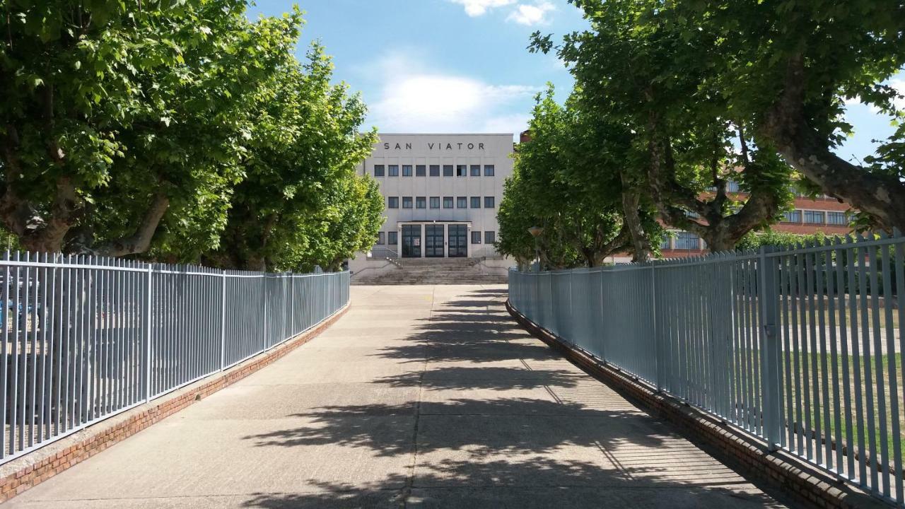 Centro San Viator Hostel Βαγιαδολίδ Εξωτερικό φωτογραφία