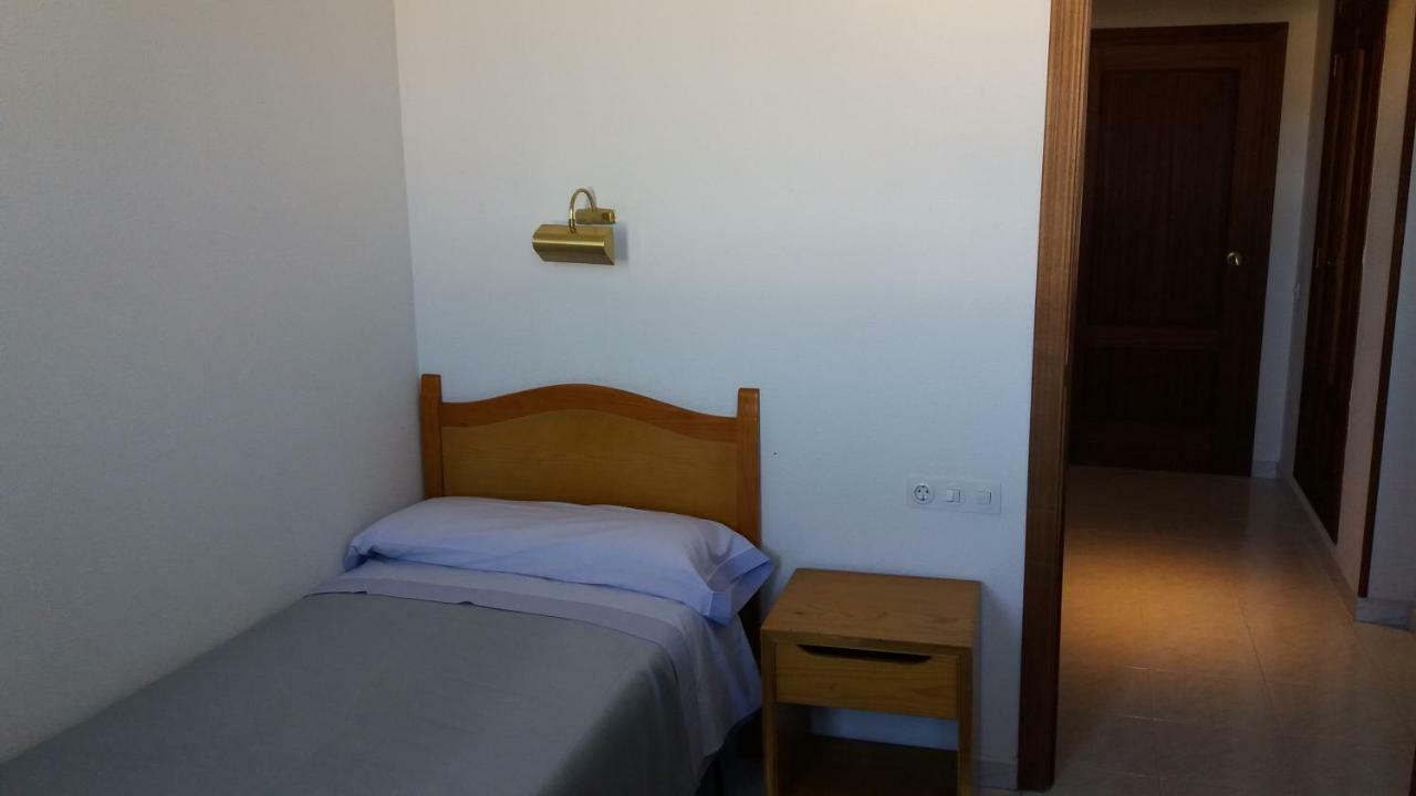 Centro San Viator Hostel Βαγιαδολίδ Εξωτερικό φωτογραφία