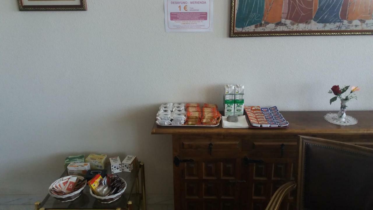 Centro San Viator Hostel Βαγιαδολίδ Εξωτερικό φωτογραφία