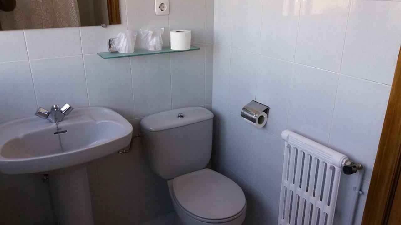 Centro San Viator Hostel Βαγιαδολίδ Εξωτερικό φωτογραφία