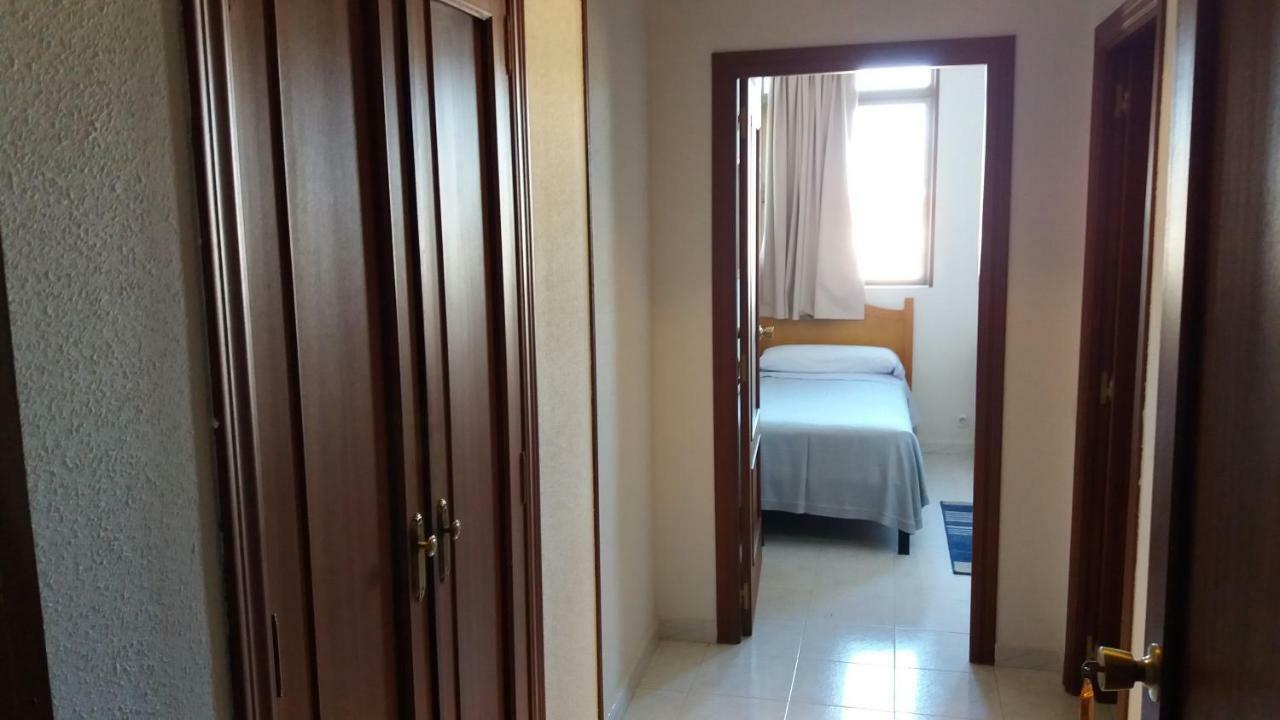 Centro San Viator Hostel Βαγιαδολίδ Εξωτερικό φωτογραφία