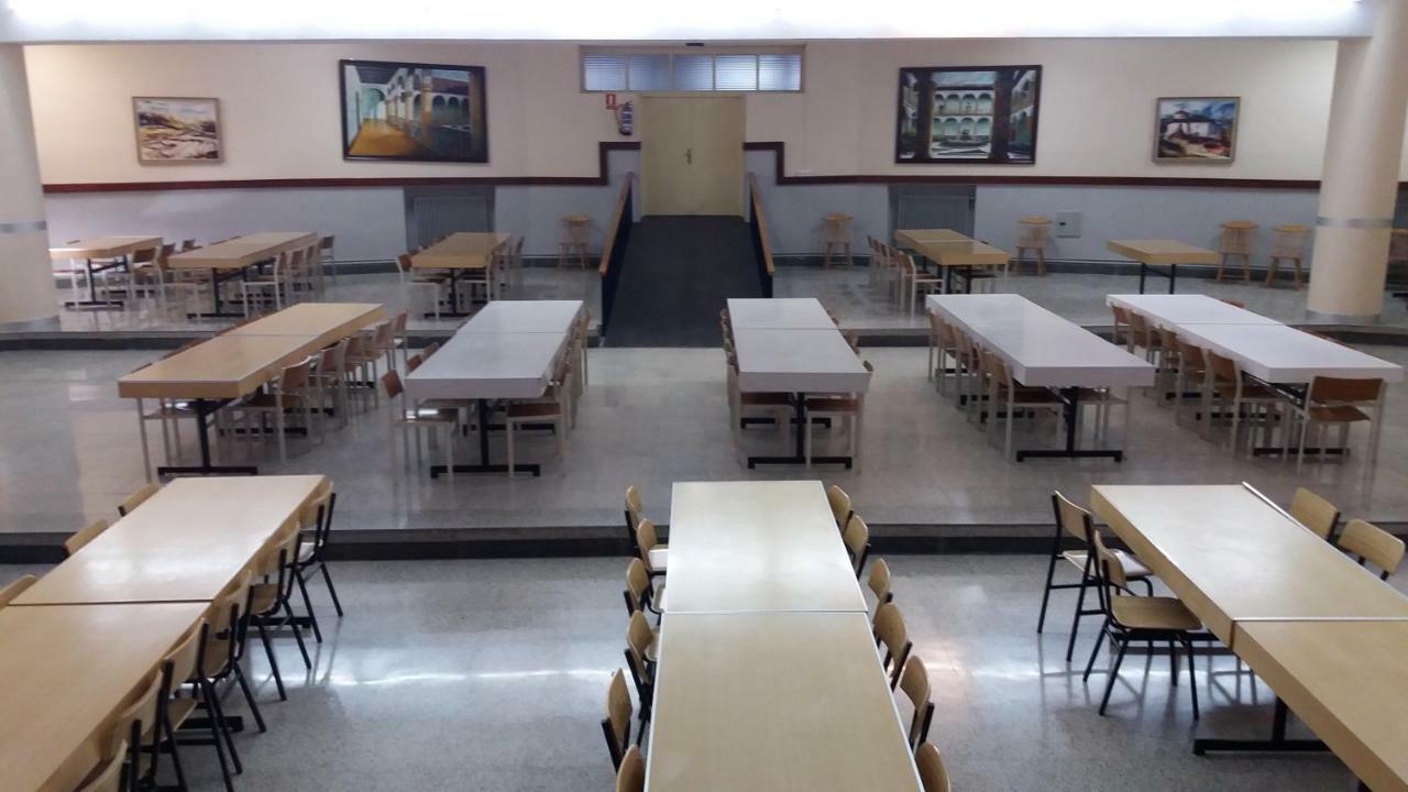 Centro San Viator Hostel Βαγιαδολίδ Εξωτερικό φωτογραφία